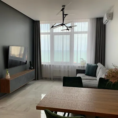 G44 Sea View Apartment *